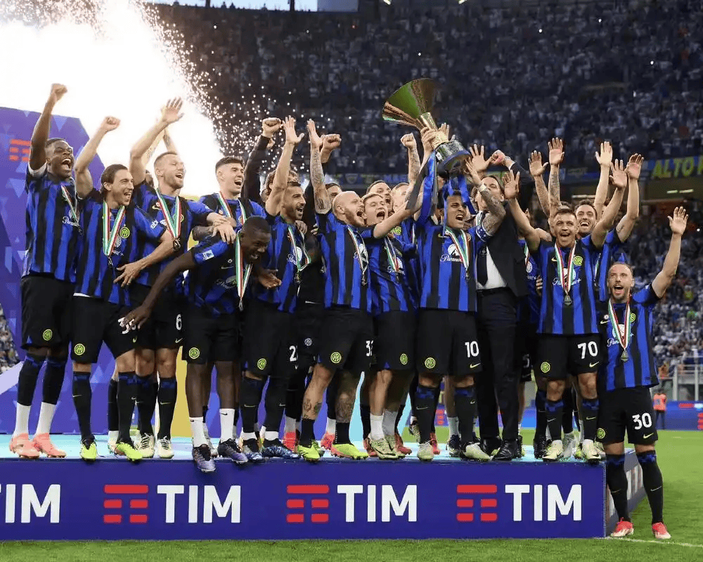 九游体育下载-国际比赛日突围战来临;国际米兰围绕CBA常规赛扳平良机;引发热议;训练强度明显提升的简单介绍